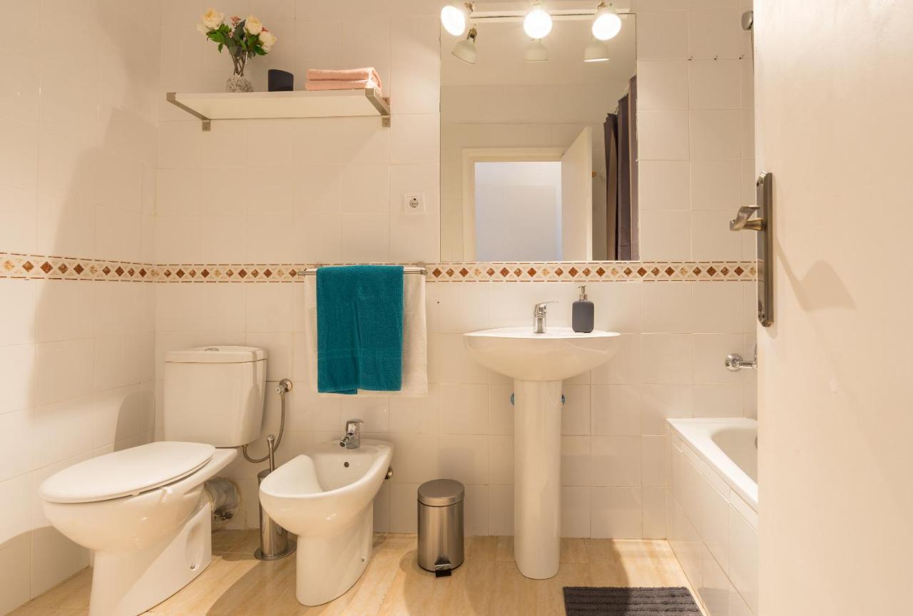 Soho Centro Terrace 2 Rooms Young People Only Malaga Exterior photo